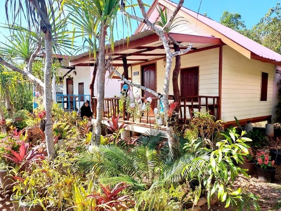 Blue Sky Bungalow Koh Jum Zewnętrze zdjęcie