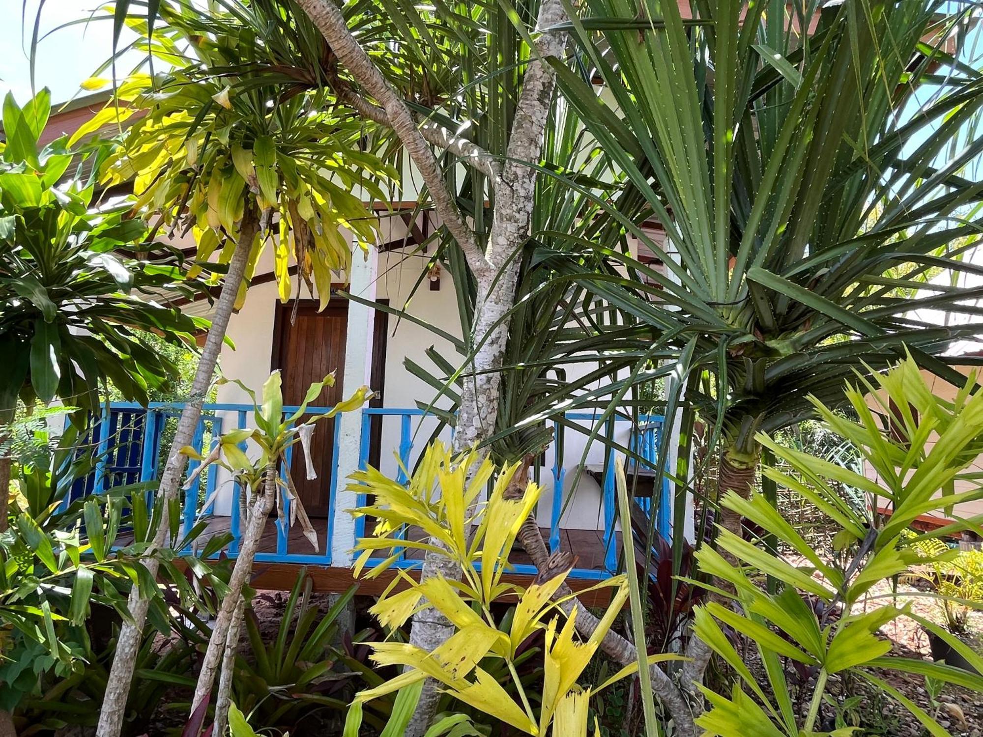 Blue Sky Bungalow Koh Jum Zewnętrze zdjęcie